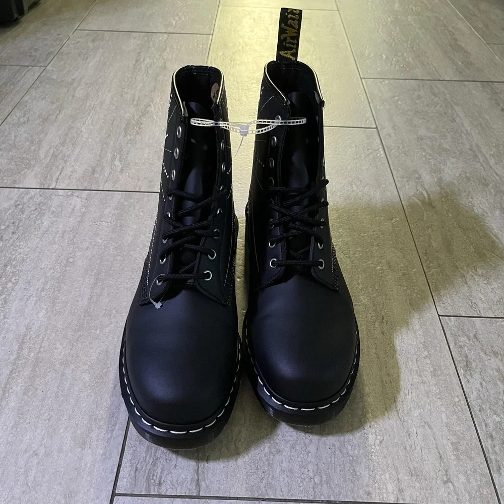 Dr. Martens 1460 Solar Flare Boots Mens Size 12 Black Leather Sun Embroidered